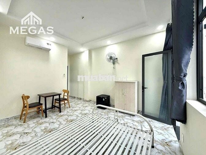 Cam Kết Như Hình Cuối Lê Văn Thọ - Phòng Ngủ Ban Công