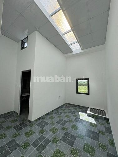 NHÀ LẦU VỪA HOÀN THIỆN NGAY TRỤC CHÍNH CÁCH CẦU HÓA AN 5KM