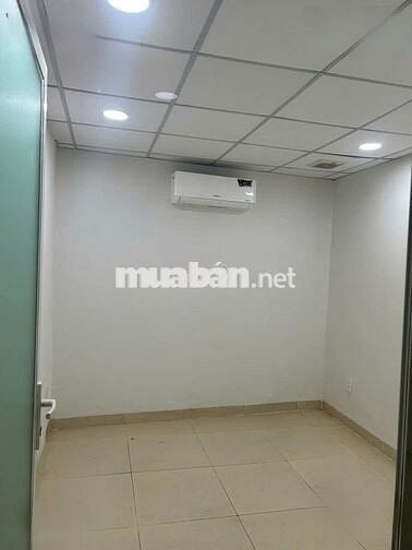 Ngã 4 Hàng Xanh!  Mặt Tiền Điện Biên Phủ 5x25m nở hậu 7m NgayVòngXoay