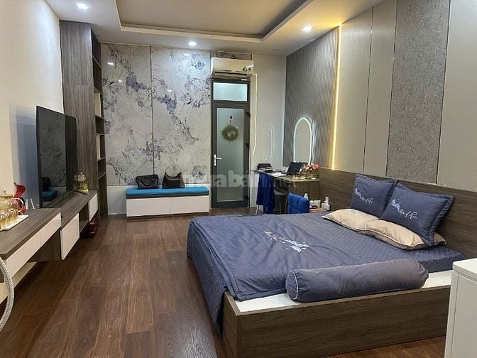 CHO THUÊ NHÀ NGUYÊN CĂN- LÀM CĂN HỘ DỊCH VỤ ( ĐÃ CÓ SẴN 8 PHÒNG)