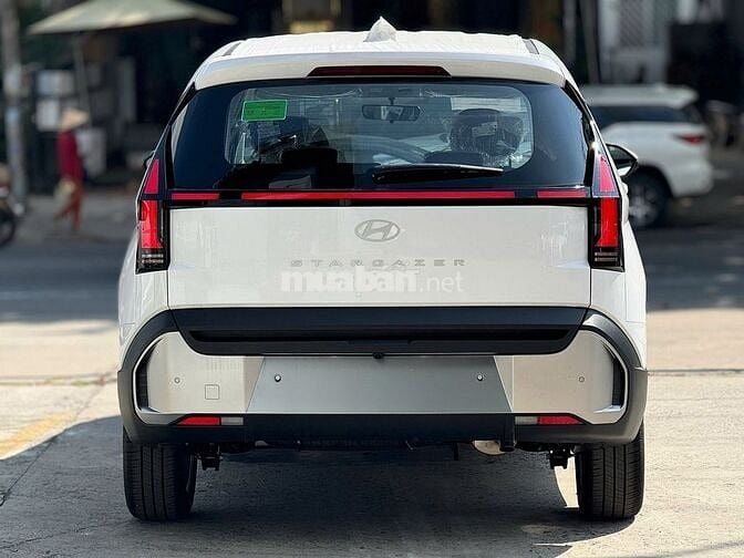 Hyundai Stargazer Facelift 2026 Trắng
