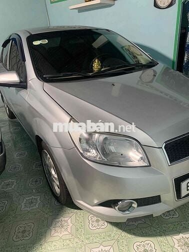 Chevrolet Aveo 2019 màu Bạc
