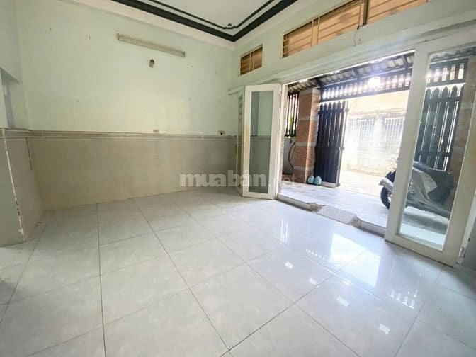 Nhà Căn Góc 3 Tầng Đường Nguyễn Văn Quá - Quận 12 - Sổ Riêng 5x10