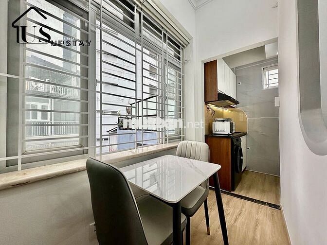 CHO THUÊ CĂN HỘ PENTHOUSE 2 PN FULL NỘI THẤT CAO CẤP TẠI QUẬN 1