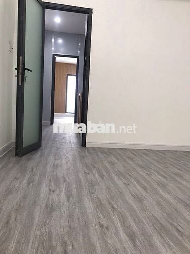 Nhà mới xây, mới đẹp, 4.6m x 18m, 1 lầu, 2PN, 2WC, hẻm 2.5m Gia Phú