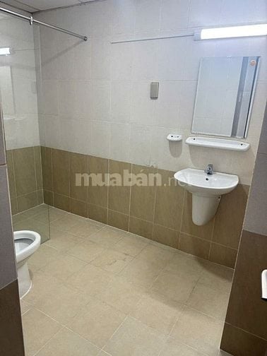 Căn hộ 75m2-2p ngủ - C/c Phú Thọ cho thuê  giá 11tr/tháng