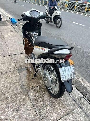 Honda Wave S 2013 Trắng Đã sử dụng