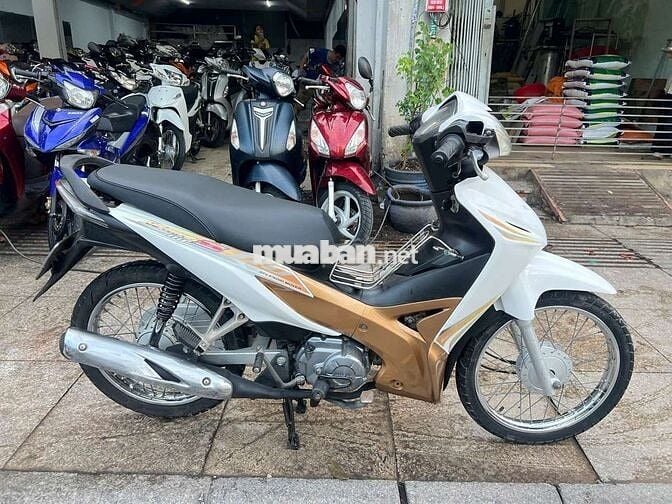 Honda Wave S 2013 Trắng Đã sử dụng