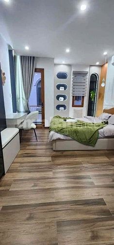 BÁN NHÀ PHỐ HOÀNG DIỆU 73MV 3 TẦNG 3 PHÒNG NGỦ 4WC NHỈNH 8 TỶ 