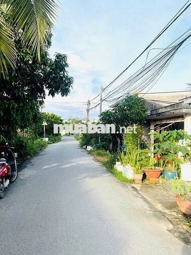 LÔ ĐẤT 125M2 LỌT KHE VUÔNG VỨC TÂN THÔNG HỘI, SHR, THỔ 100%. 750 TRIỆU