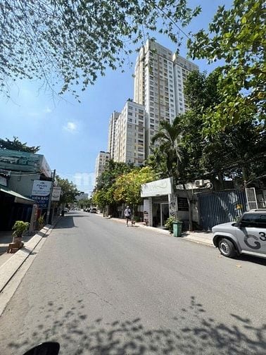 Lô đất MT khu Nguyễn Văn Hưởng Thảo Điền_8 x 28m xây Hầm 6 tầng_33 tỷ