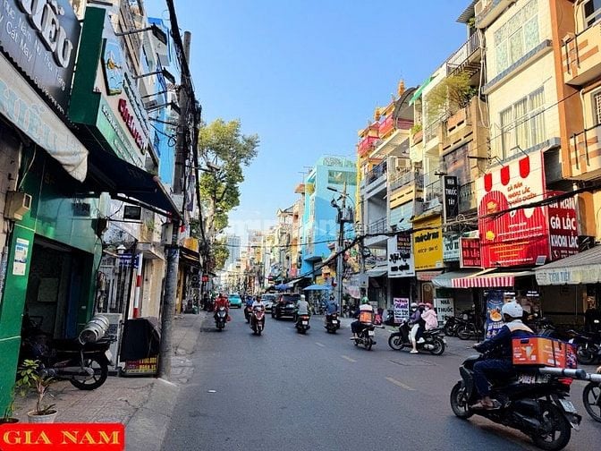 BÁN NHÀ GÓC 2 MẶT TIỀN : 176 NGÔ QUYỀN + VĨNH VIỄN - P. 8 - Q. 10 -HCM