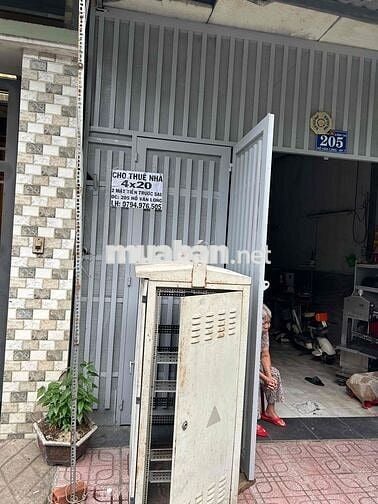 cho thuênhà 2 mặt tiền trứơc và sau 4-20 đừờng lớn 12m tiện kinh doanh