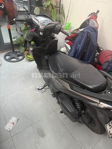 Cần bán Vario125 đăng kí 2018 - chính chủ