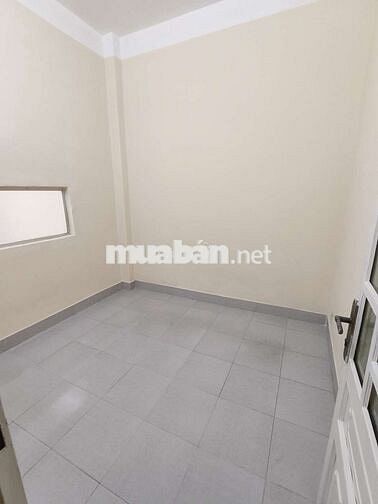 4x17 có 2pn mới sơn sửa gần tân bình, gò vấp hẻm ô tô
