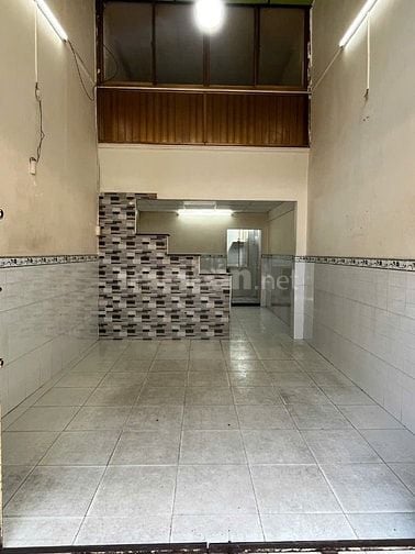 Cho thuê nhà hẻm ô tô Đ. Lò Siêu Q11, Chợ Phú Thọ, Cv Dương Đình Nghệ 