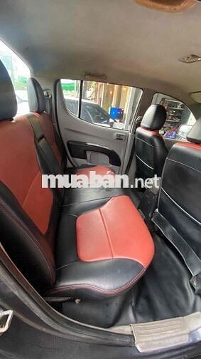Mitsubishi Triton Xám 5 chỗ