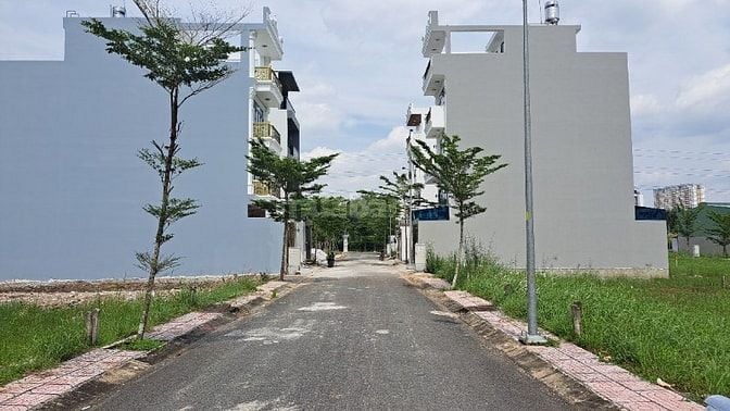Sài Gòn South Village đất 5x36m Lê Văn Lương Phước Kiển, chỉ 6.5 tỷ