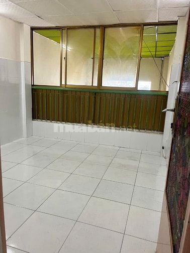 Cho thuê nhà hẻm ô tô Đ. Lò Siêu Q11, Chợ Phú Thọ, Cv Dương Đình Nghệ 