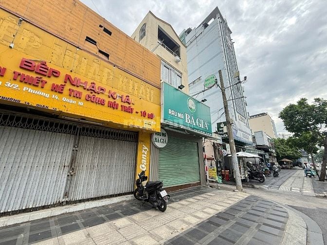 Bán Nhà Mặt Tiền 694 Đường 3/2, Phường Diên Hồng, Hồ Chí Minh