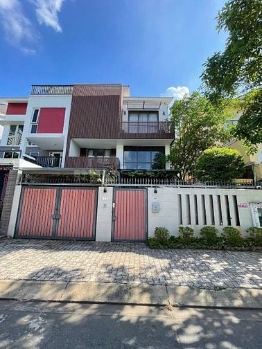 Chính chủ cho thuê BT Phú Mỹ Vạn Phát Hưng nhà đẹp sang trọng gía 55tr