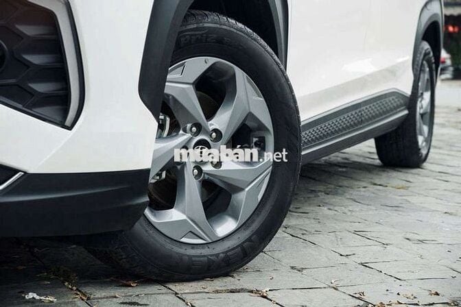 Hyundai Custin 2024 1.5T 30000 km Trắng