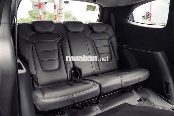 Hyundai Custin 2024 1.5T 30000 km Trắng