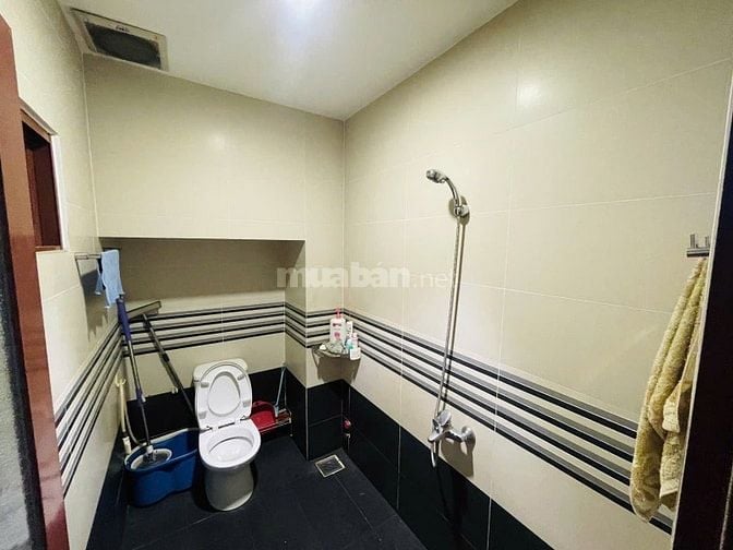 BÁN NHÀ HẺM 163 HÔ HIẾN THÀNH QUẬN 10 - DT 52M2 NGANG 4M, HẺM 6M Ô TÔ 