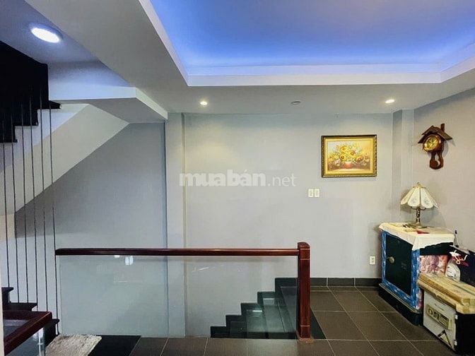 BÁN NHÀ HẺM 163 HÔ HIẾN THÀNH QUẬN 10 - DT 52M2 NGANG 4M, HẺM 6M Ô TÔ 