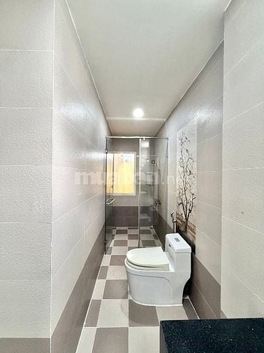 NHÀ TRUNG TÂM QUẬN 6 - GIÁ 2TỶ250, Đường Cư Xá Phú Lâm D Gần Mega BP