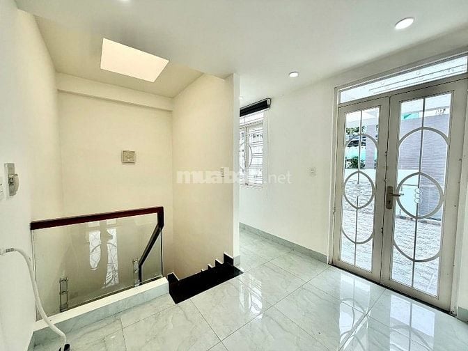 NHÀ TRUNG TÂM QUẬN 6 - GIÁ 2TỶ250, Đường Cư Xá Phú Lâm D Gần Mega BP