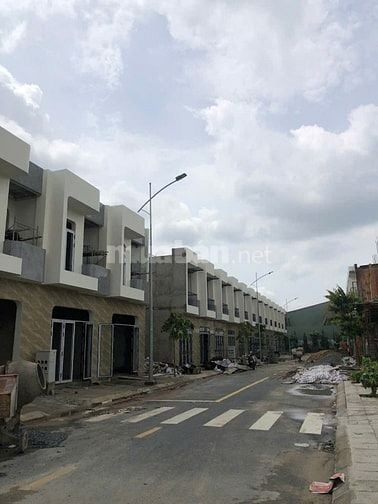 NHÀ PHỐ PHƯỜNG KHÁNH BÌNH NGAY VÒNG XOAY KIM HẰNG LIỀN KỀ KHU CÔNG NGH