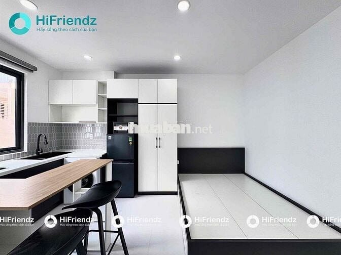 STUDIO BAN CÔNG FULL NỘI THẤT - MÁY GIẶT RIÊNG TRUNG TÂM Q10