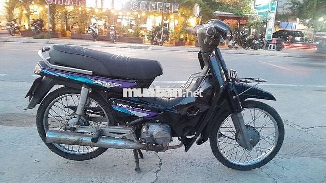 Honda Dream lùn Đen