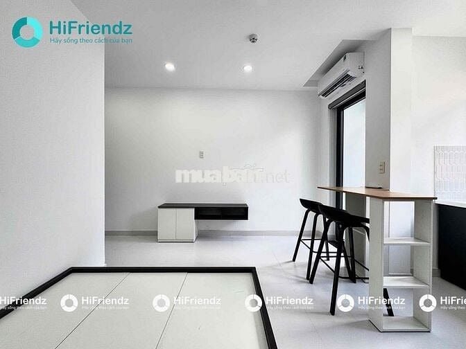 STUDIO BAN CÔNG FULL NỘI THẤT - MÁY GIẶT RIÊNG TRUNG TÂM Q10