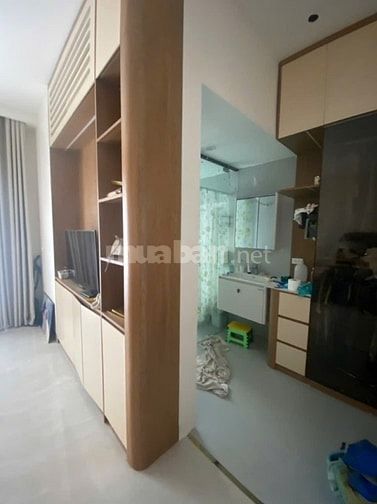 Nguyễn Văn Cừ Long Biên Ô TÔ – 75 M2 – 3 T – MT 5.9 M – Giá 9.9 Tỷ. 