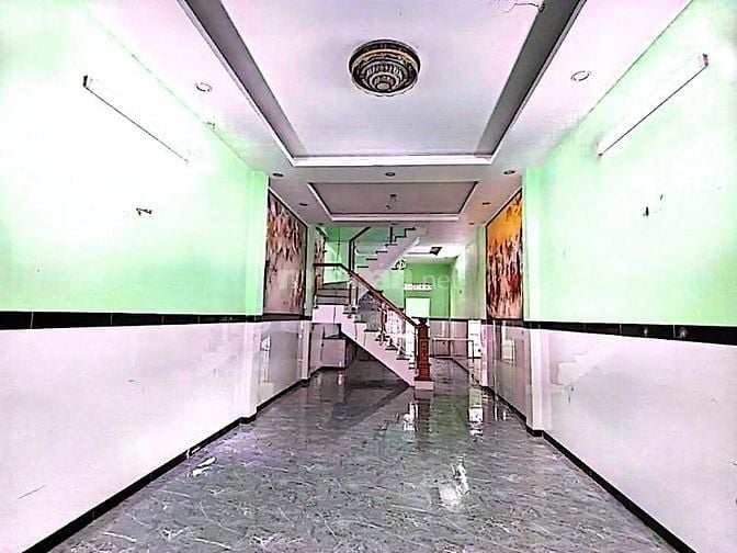 Công ty Đấu giá hợp danh Lam Sơn Sài Gòn thông báo đấu giá tài sản