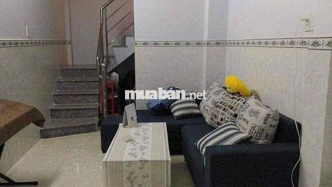 nhà cho thuê nguyên căn 1 trệt. 1 lửng 2 lầu, sân thượng