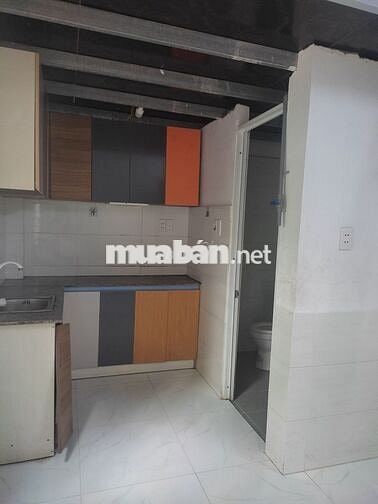 cho thuê phòng trọ  nằm mặt tiền