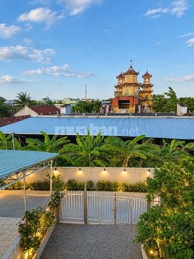 CHÍNH CHỦ BÁN NHÀ 1 TRỆT 1 LẦU - TỌA LẠC TẠI GẦN SÂN BAY CAM RANH