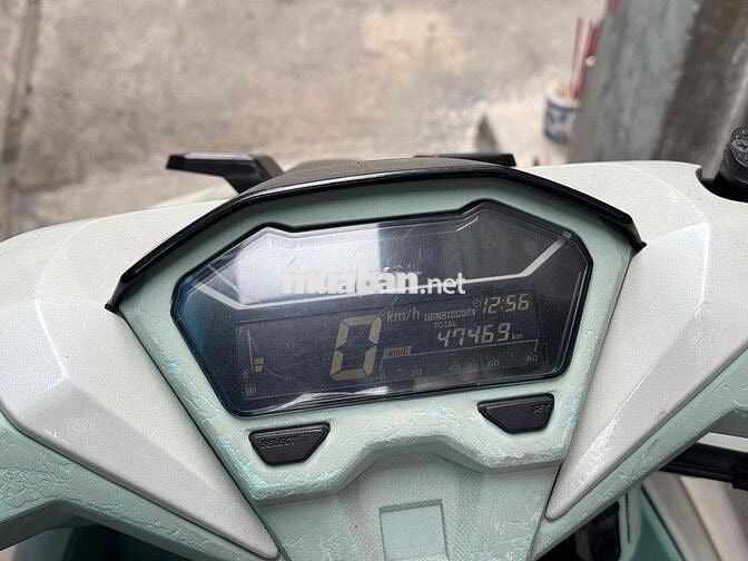 Honda Vario 150 Trắng xanh 47469 km