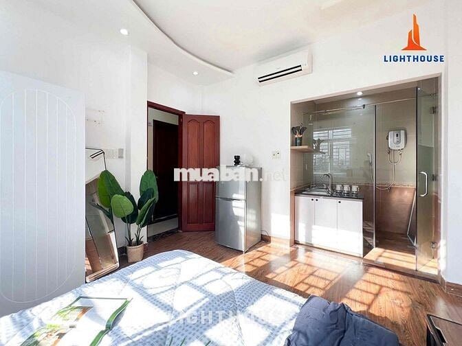 Cho Thuê Studio Siêu Chill Cửa Sổ Trời Ngay Lotte Mart Cộng Hoà