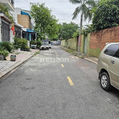 Bán nhà Tô Ngọc Vân, Thạnh Xuân, Quận 12, diện tích 74m2, giá 7,3 tỷ