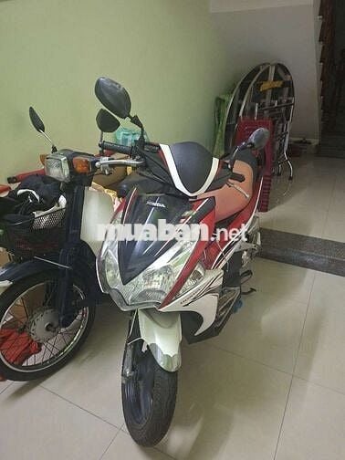 Honda Air Blade Đỏ trắng Đã sử dụng