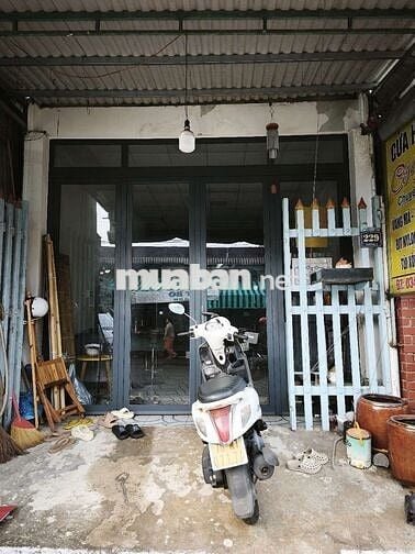Mặt tiền kinh doanh chợ Thiện Hưng