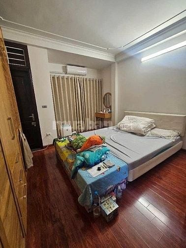 CHỦ CẦN BÁN GẤP NHÀ MẶT PHỐ GIA NGƯ, 75M2 × 4 TẦNG, 5PN, 75 TỶ