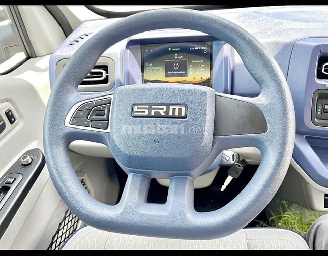 Xe tải điện đi 305km 1 lần sạc
