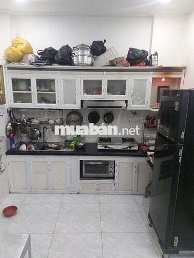 Nhà mặt tiền kinh doanh cho thuê nguyên căn