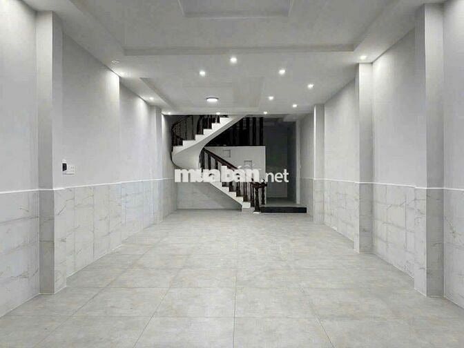 NHÀ 5X18 3 LẦU MT NGUYỄN VĂN KHỐI 5PN 6WC