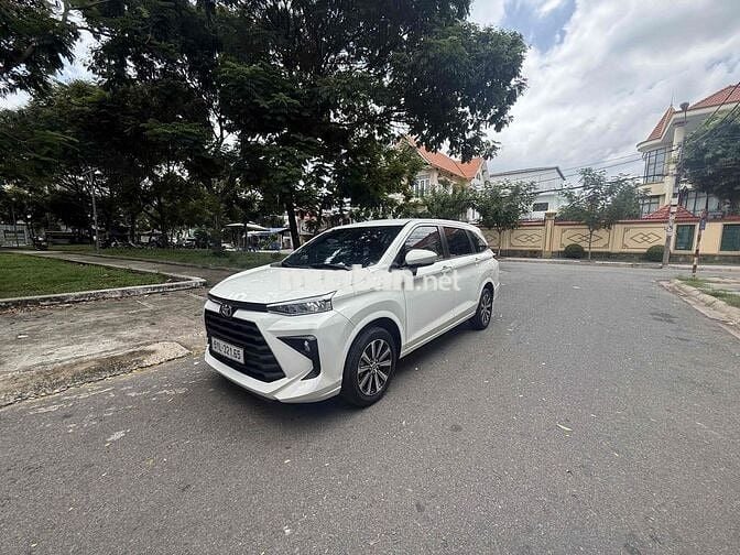 Toyota Avanza Premio 2024